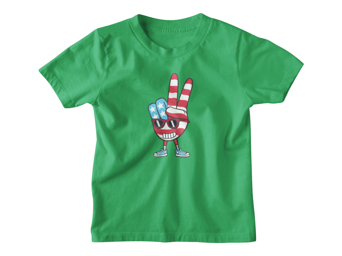 A green short-sleeve kids&
